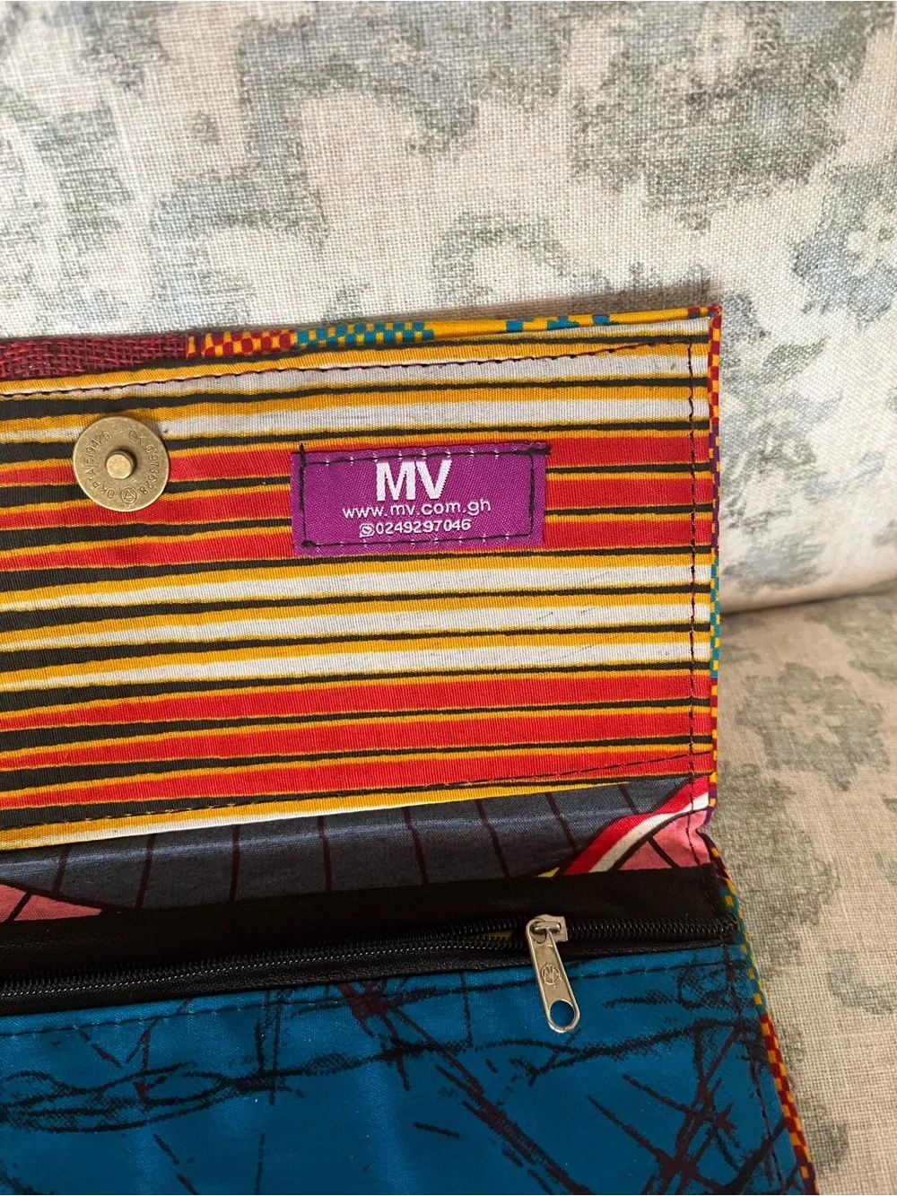 Ghana Co vibrant tri